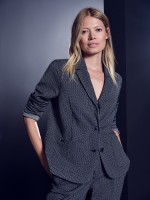 20240731_SO_Kampagne_Kol11_set_schwarz_look_45_04205